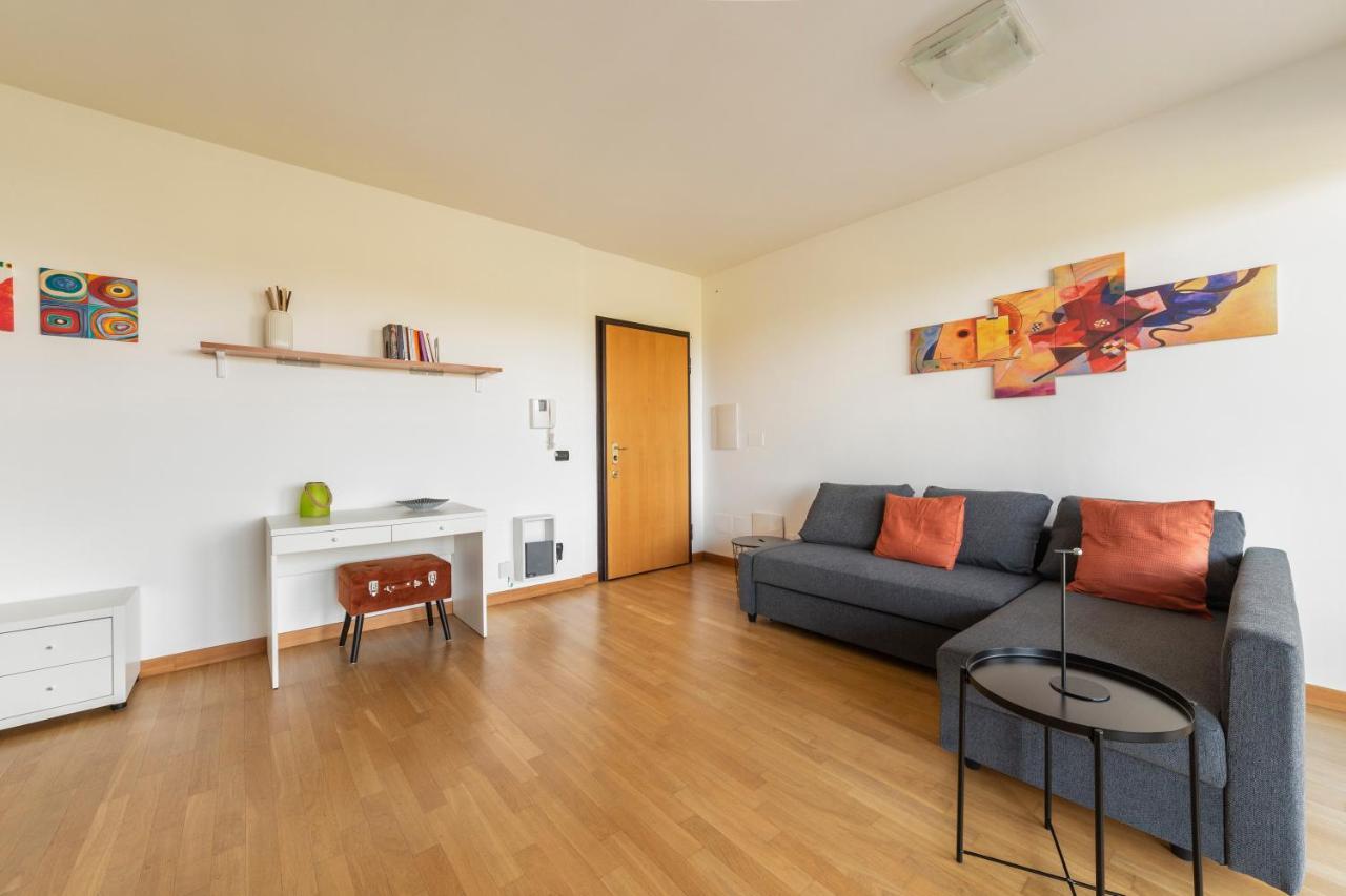 Milano Rogoredo Apt With Terrace! Διαμέρισμα Εξωτερικό φωτογραφία