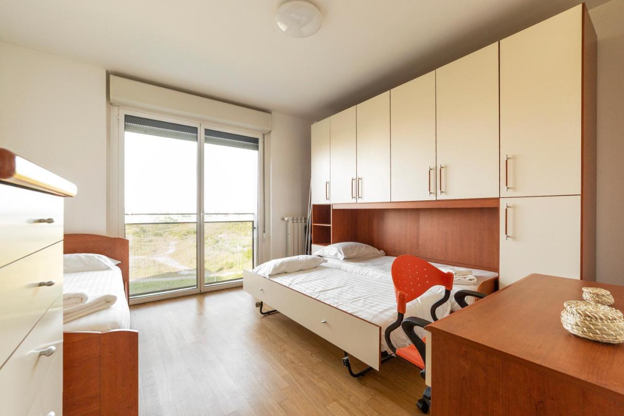 Milano Rogoredo Apt With Terrace! Διαμέρισμα Εξωτερικό φωτογραφία