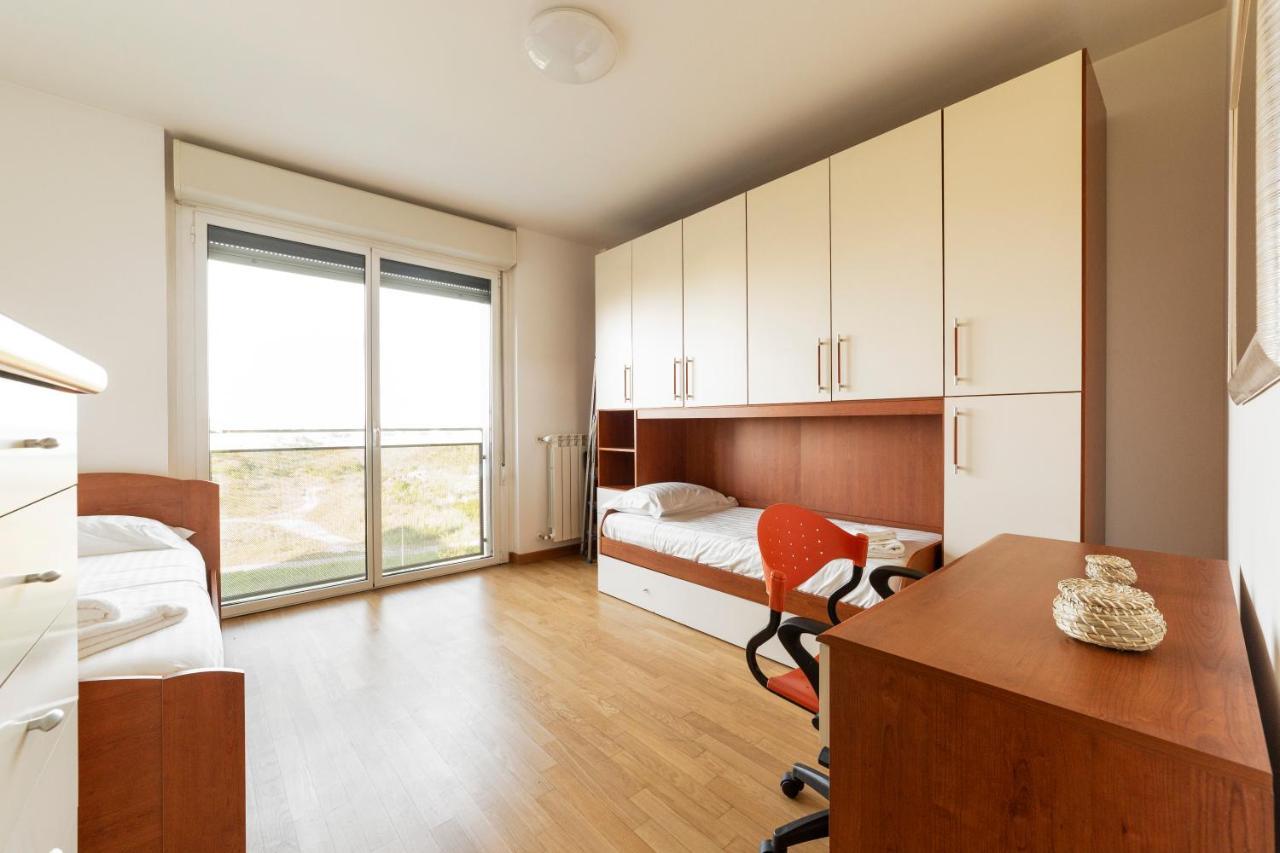 Milano Rogoredo Apt With Terrace! Διαμέρισμα Εξωτερικό φωτογραφία